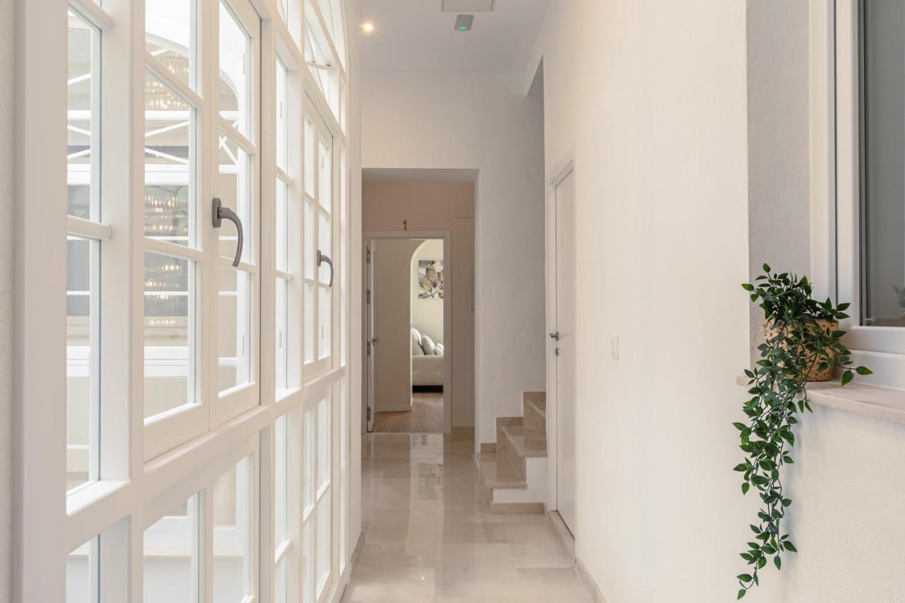 La Joya De Santa Cruz Calle Virgenes 21 Seville Exterior photo